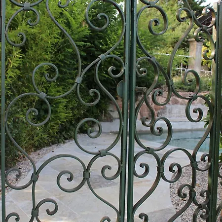 Domaine De La Baisse * Saint-Etienne-la-Varenne